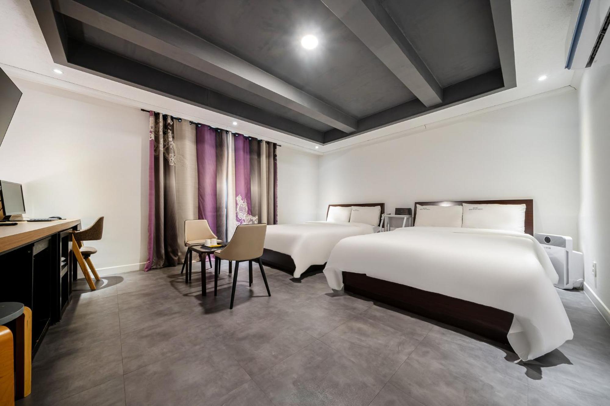 מוקפו Hotel New Evergreen מראה חיצוני תמונה