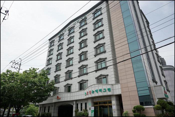 מוקפו Hotel New Evergreen מראה חיצוני תמונה